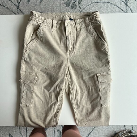 AE Stretch High-Waisted Cargo Pant in Khaki (size 8) - Picture 2 of 6